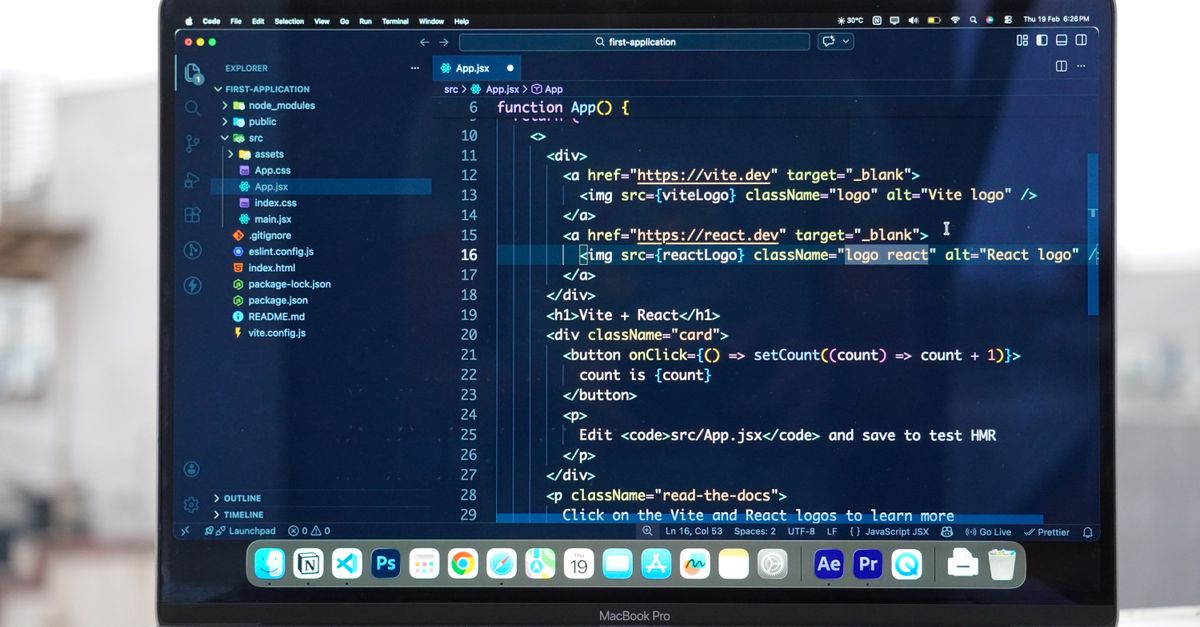 NodeJS vs Laravel: A Technical Comparison