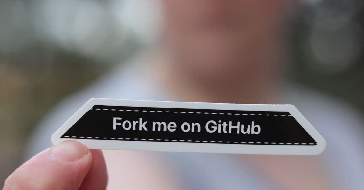9 GitHub Copilot alternatives in 2025