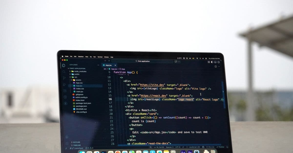 Choosing NextJS over ReactJS for website development?