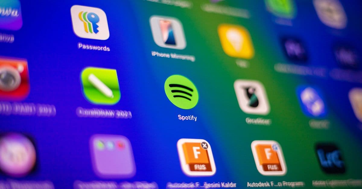 Enhancing Brand Identity: The Power of Color Psychology in UI and Mobile App Design