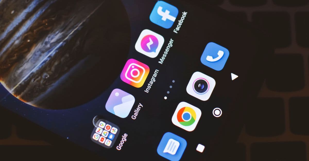 Flutter VS React Native : A Comprehensive Guide on what to choose 2024