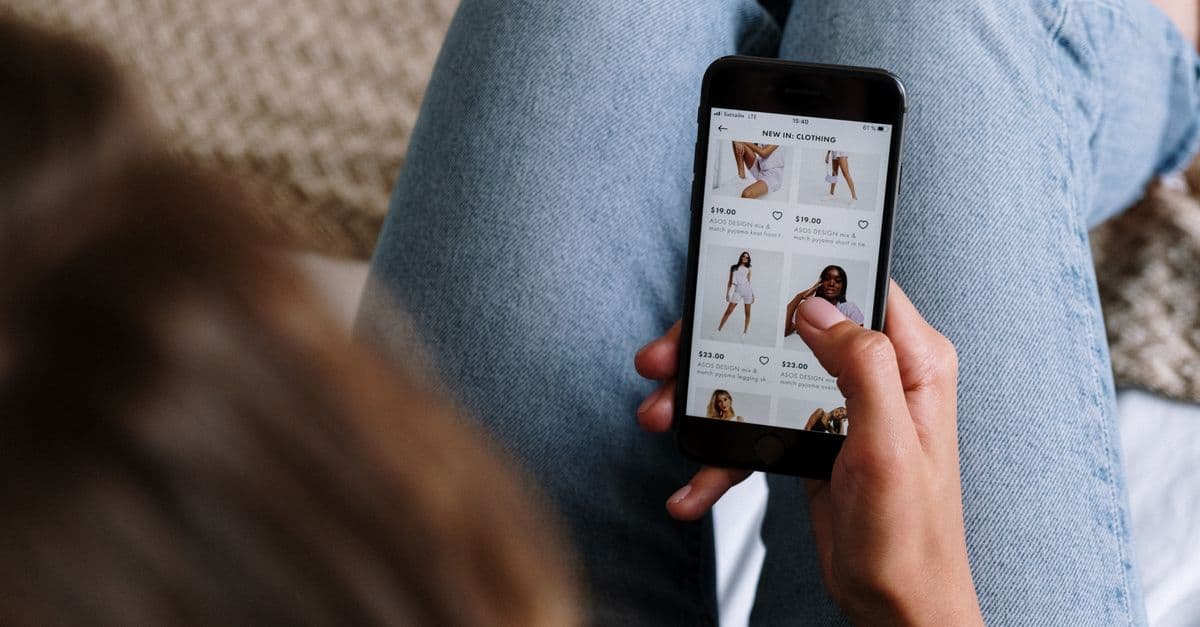 Using Amazon S3 To Store, List and Remove Images from your iOS App